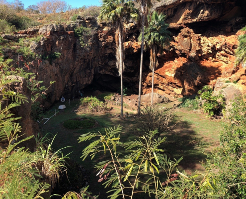 Makauwahi Cave